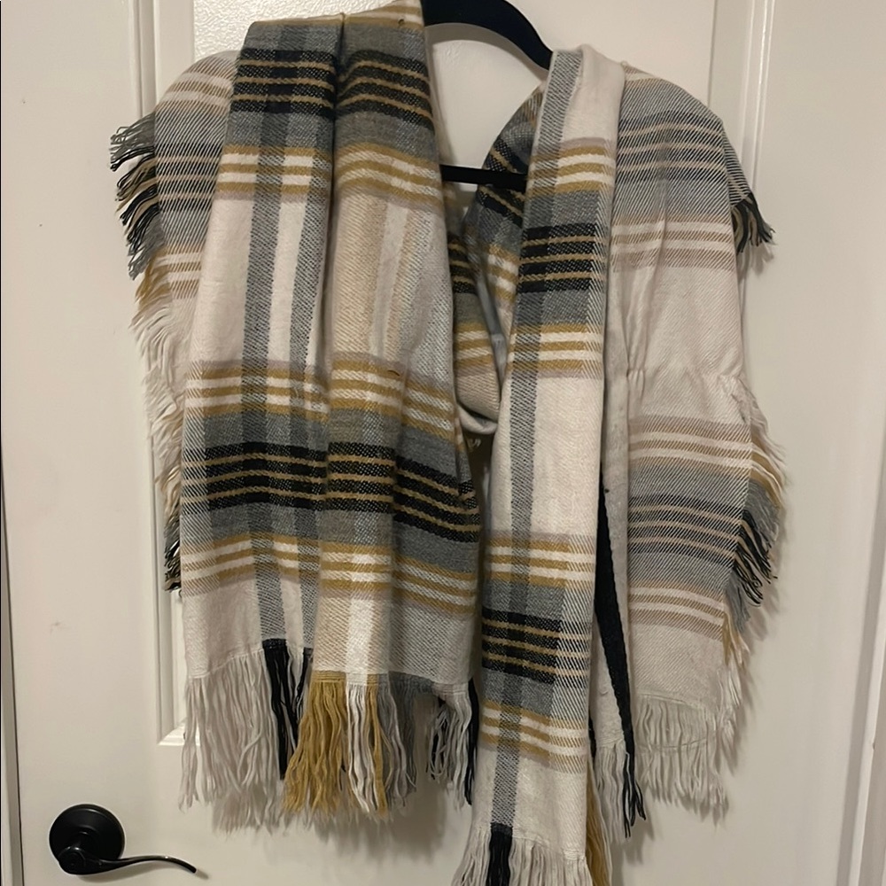 Plaid Fringe Throw Blanket - Cream, Black, and Gold